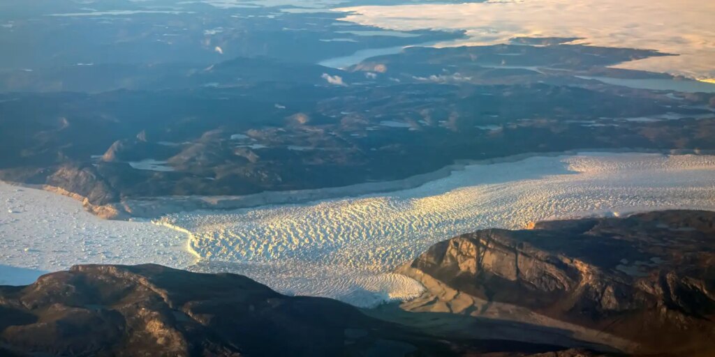 Trump anuncia tarifas sobre Europa até compra da Groenlândia 375 2024 01 17t181648z 1 lynxmpek0g0qf rtroptp 4 greenland ice