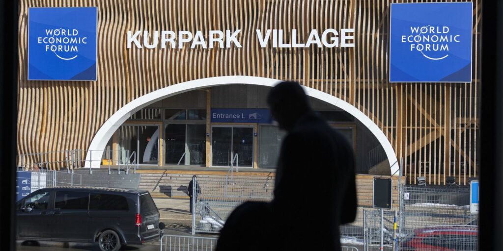 Relatório da Oxfam Revela que Governos Escolhem Proteger Bilionários em Detrimento da População 328 55049838346 aefc13c9d8 k 1