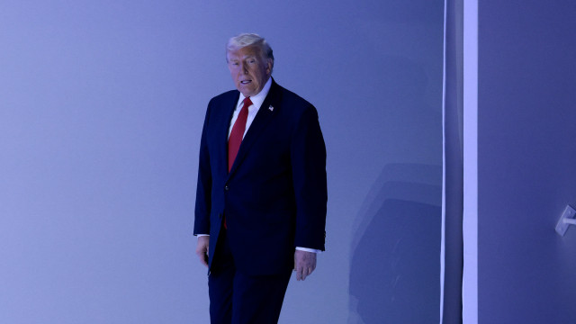 Trump fala em acordo sobre a Groenlândia, mas Otan nega negociação 300 Trump suspende tarifas contra Europa e diz que acordo com Groenlândia está encaminhado