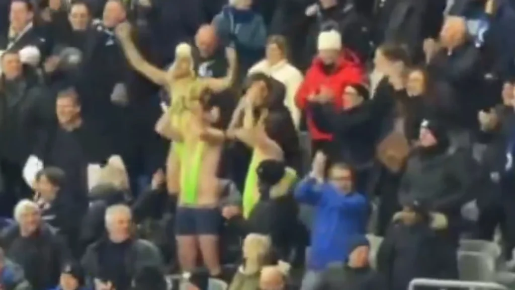 Ver para crer. Vestem-se de Borat na Champions e acabam na prisão 182 Ver para crer. Vestem-se de Borat na Champions e acabam na prisão