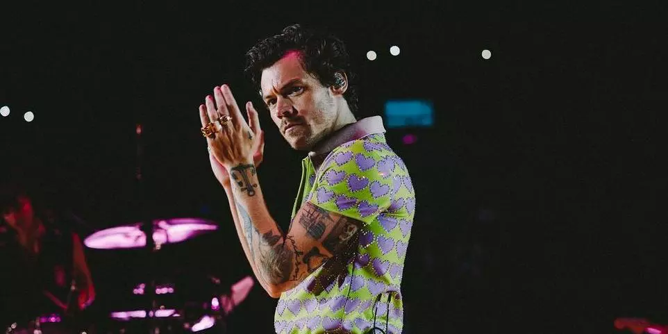 Harry Styles Brasil: anuncia dois shows extras em São Paulo na turnê Together, Together 218 news 2463 1769627281