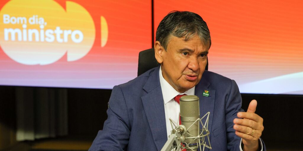 Polícia Federal investiga fake news que ameaça programas sociais como o Bolsa Família 160 pzzb8014